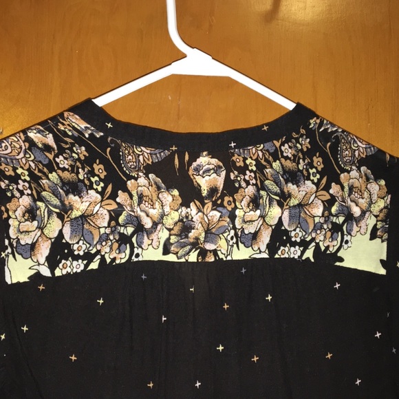 Flower dress - Picture 3 of 4